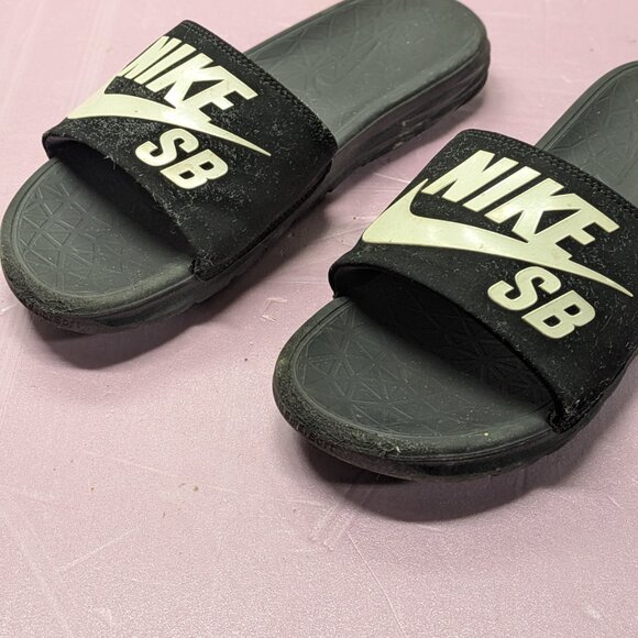 Nike slides - Picture 4 of 6
